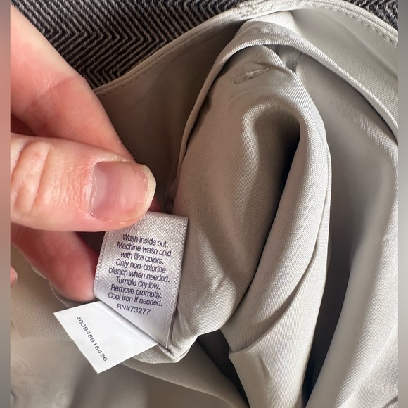 Jennifer Lopez Light Gray Ankle Pants - Picture 5 of 5